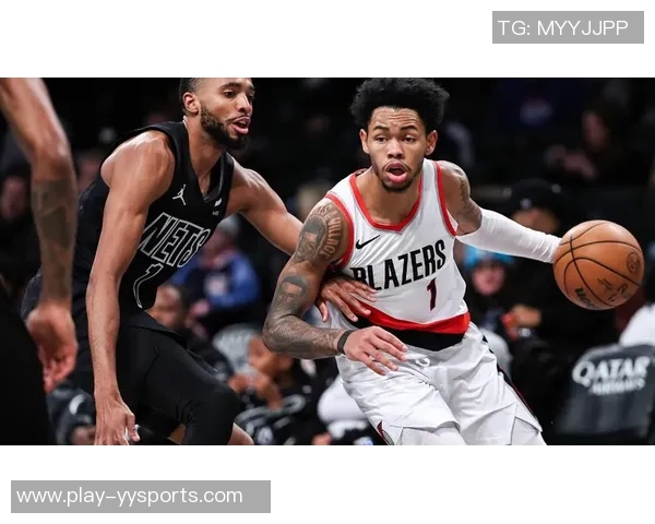 安芬尼西蒙斯表现出色14投8中三分球7中2贡献18分2助攻